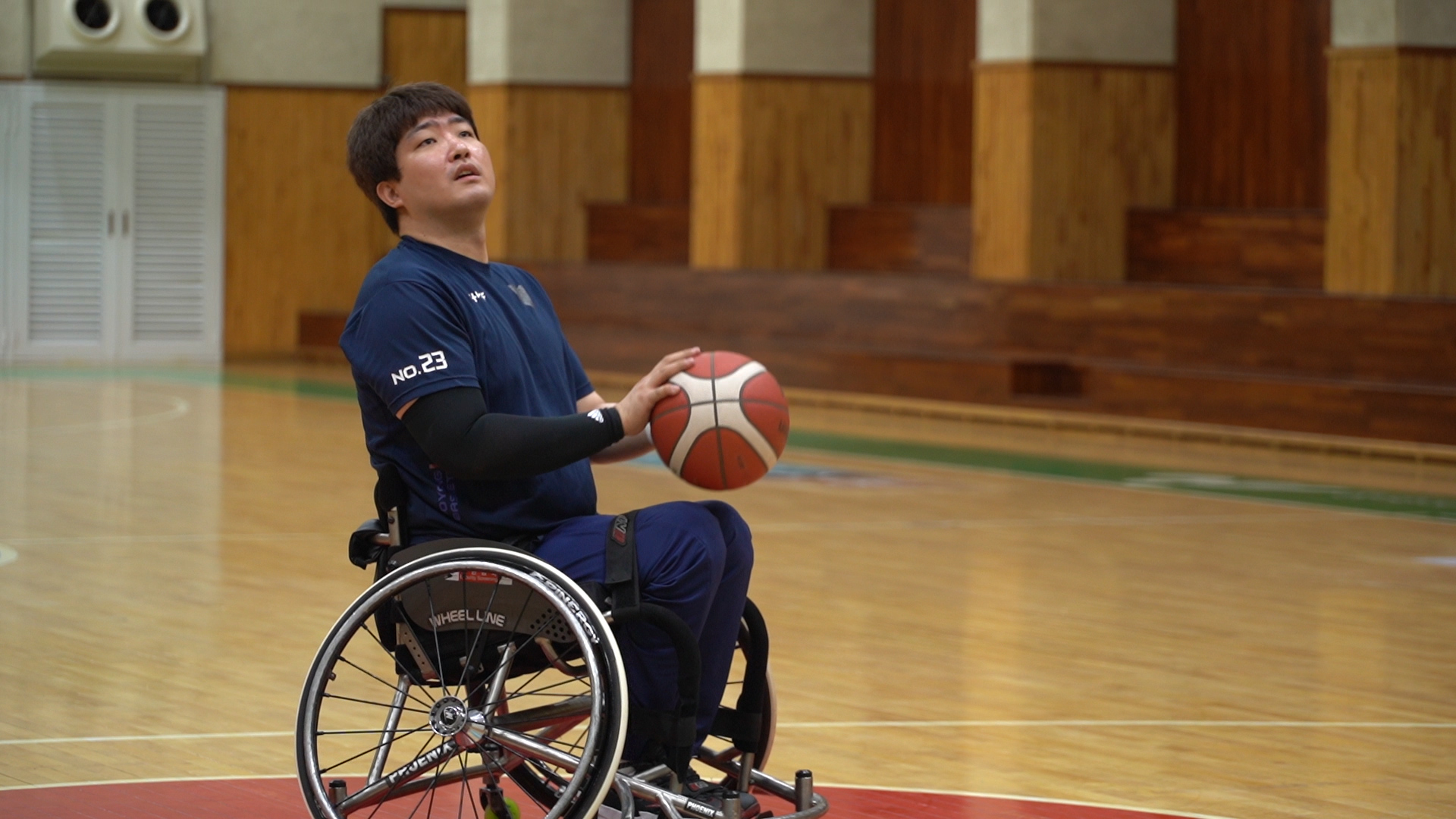 김우경